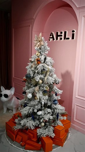 meiko on Instagram: "3/100 Unique Places to shop in Melbourne!🇦🇺 AHLI @ahli_lux_bag @ahli.vintage #melbourne #trend #australia #photo #fyp"