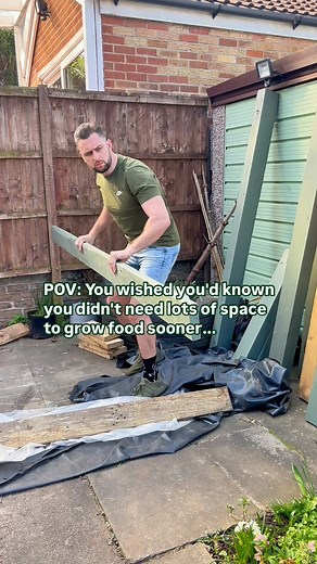 18K views · 273 reactions | What food are you most excited about growing this year? Mine is Lady Di runner beans that @jenny_ourfamilyallotment gave me some seeds for!  they tasted so good on her allotment! I had to grow them! 爛 #gardening #growyourown #gyo #gardenersworld | Green Fingered City Boy | Facebook