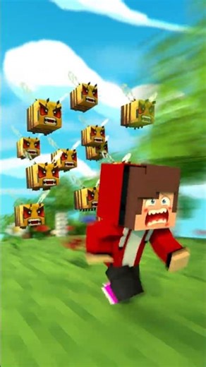The Hunter Becomes the Hunted! 😱🐝 MAIZEN Minecraft Animation #shorts