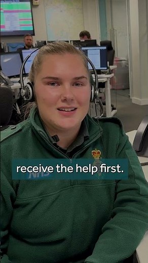 What happens when you call 999 from an ambulance dispatcher
