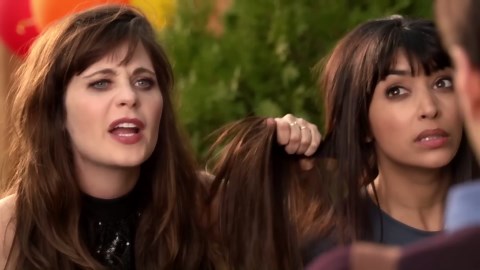 Zooey Deschanel Looks Completely Different Without Bangs