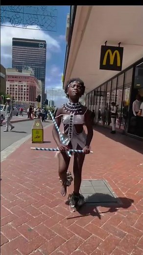 Siyazama Traditional Dancers - Amanyange (ukuxhentsa xhosa traditional songs and dance)