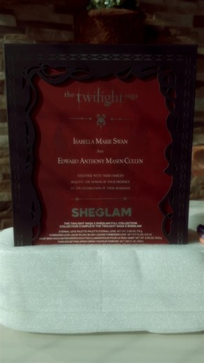 Twilight-Inspired Makeup Tutorial