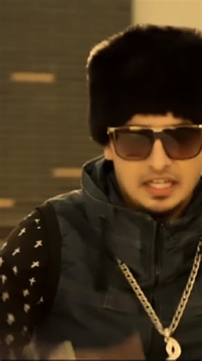 PRADEEP CHAURASIYA 💎🇮🇳 on Instagram: "Hulara 🔥 . Song: Hulara Singer / lyrics: @jstarurban Music: j star . #Hulara #partysong #jstar #feelthesong #musicedits #musiclovers #explorereels #punjqbisong #reelkarofeelkaro #reelsindia #viralreels #trendingreels"