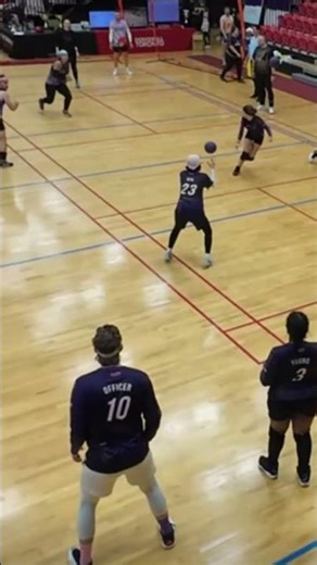 Bobble Catch off the rush in Dodgeball #dodgeball