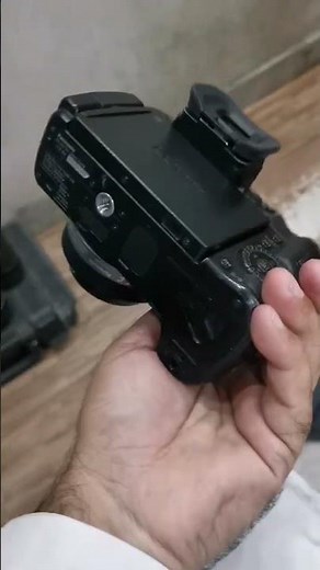 Panasonic Lumix GH4 #review #camera #unboxing #lumix #panasonic #Lumixgh4 #mirrorlesscameras #vlogs