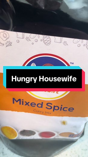 Want an easy way to make a banging curry? I got you. Hungry Housewfie mixed spice curry mix. Freshly ground spices that bang #recipe #dinner #indianfood #curry #fyp
