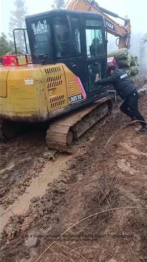 Digger Stuck in Mud? Quick Rescue Trick!