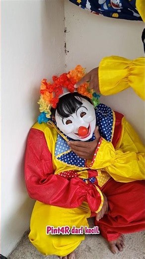 Funny clown whose red nose fell off #trending #viral #funny