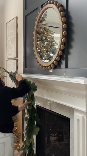 1.6K views | No more nail holes or tape marks  Use command cord bundles to hang your garland this year — easy, secure, and totally damage-free! ✨ #ChristmasDecor #HolidayHacks #GarlandTips #DamageFreeDecor #CommandHooks #ChristmasDIY #HolidayHome #GarlandGoals #ChristmasDecorIdeas #HomeDecorTips #EasyChristmasDecor #DecorHack #ChristmasReady | Start at Home | Facebook