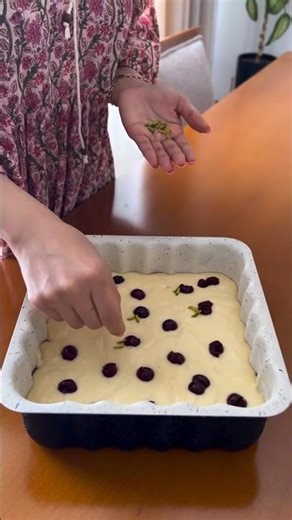 Easy 2‑Color Cherry Cake Recipe | Simple Baking Tutorial for Trending Dessert Shorts