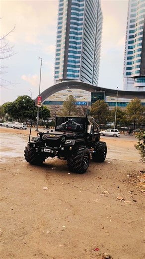Exploring the Jeep: Off-Road Adventures