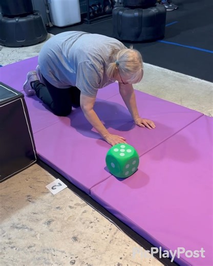 Monday work!! 🥊💪🏻 #PDFightclub #parkinsons #parkinsonsdisease #parkinsonsexercise #parkinsonswarrior #parkinsonsfighter #functionalmovement #functionaltraining #mobility #mobilityexercise #wefightback #parkinsonsexercise #bigmovements #balance #postureexercises #weighttransfer #spacialawareness #cognitiveskills #motorskills #finemotor #grossmotor #largemotorskills #boxingtrainging #boxingforparkinsons #youngonsetparkinsons #heavybagdrills #boxing #punch4parkinsons #p4p #apdari | P. D. Fight C