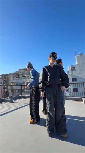 aoen on Instagram: "ゆるっと☁️🫧☀️ #aoen #優樹 #琉楓 #輝 #礼央"