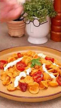 ORECCHIETTE WITH CONFIT TOMATO CREAM AND STRACCIATELLA