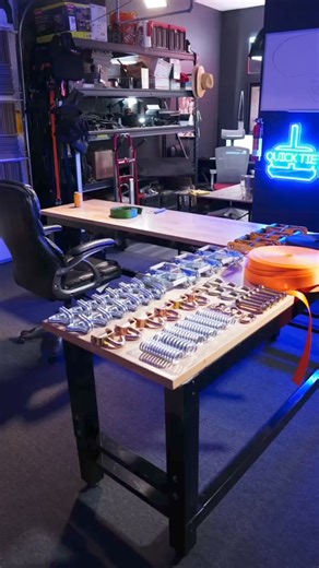 🚨Introducing the TorkStrap Pro – the ultimate cargo strap with a 10,000 lb breaking strength and patented spring-loaded technology! Say goodbye to loose tension and hello to heavy-duty locking snap hooks. Pre-order yours now and never worry about securing your cargo again! 💪#torkstrappro #heavydutystrap #securecargo #10klbsbreakingstrength #patentedtechnology #springloaded #lockingsnaphooks #stronganddurable #preordernow #cargostrap | TorkStrap