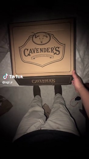 Unboxing a Packaged Pirarucu from Cavender's