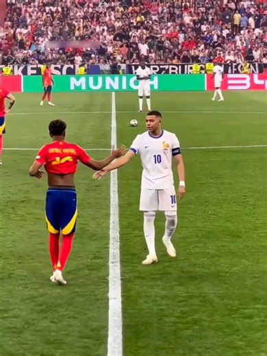 part 352 respect moments of football 🤝 #viral #fyp #viralvideo #tik_tok #trend