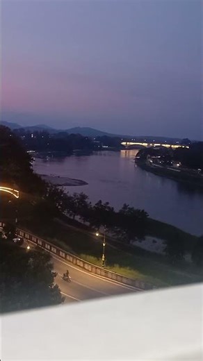 ni dh sampai perak . kat bawah tu ada swimming pool tau bye!