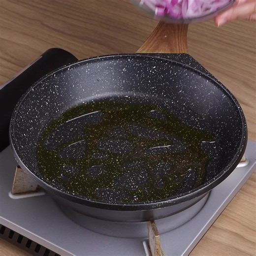 After this recipe you'll only eat onions like this — best easy caramelized onion recipe | SuperChef