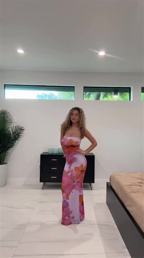 Her fit on fleek. . . #hersundressonfleek #fashion #Sundress #Sundresses #sundressseason