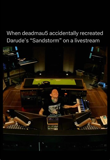 No matter how far humanity progresses, we always return to “Sandstorm” During a studio livestream in June 2017, deadmau5 was scrolling through synth presets when he accidentally recreated the unmistakable melody of Darude’s 1999 trance classic. His reaction the second he realized what he had played made the moment even better, turning it into one of those dance music clips that still gets shared years later. #edm #edmmusic #electronicdancemusic #darude #deadmau5