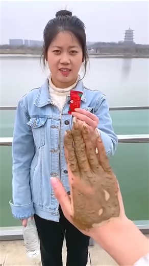 Nhung Vat Dung Da Nang & Tien ich Trong