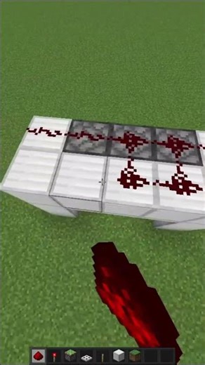 How to make automatic trapdoor gate in minecraft