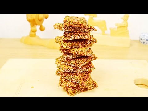 Sesame seed snaps! Only 2 ingredients! Crunchiest sesame crackers snack homemade!