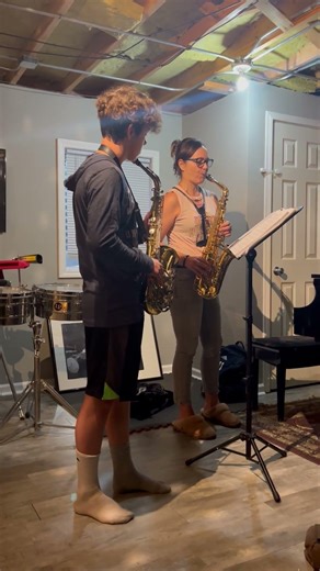 Alto sax lesson with my teacher #jazzing #jazzmusic #music #altosaxophone #jazzinstruction #fypage