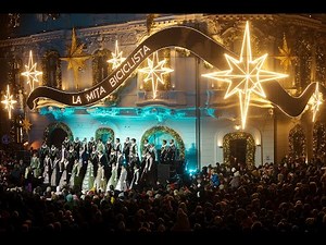 Crăciun La Mița Biciclista | Colinde de Crăciun | Corul Madrigal