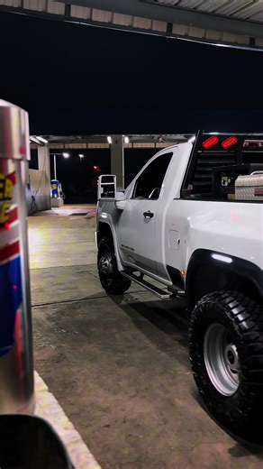 Bby Dually: The Ultimate GMC Duramax Experience