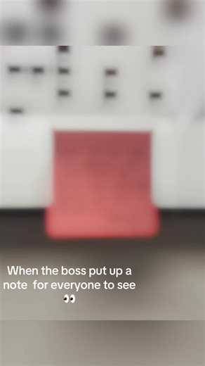 Leaving notes in the back got me looking like 🤓👀🤓 #toosmall@Linzi Brooks #cantsee #salon #salonnotes #exhalesalon #exhale #salonnotes