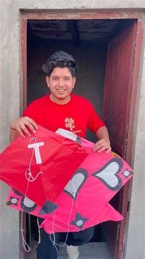 2 patang ek sath uda di 😍🪁#youtubeshorts#trending #shorts #kites #kite #patang #viral