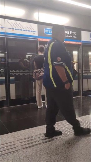 SBST Bombardier Movia C951 9019 arriving Tampines East MRT