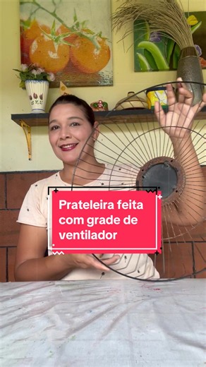 Prateleira de parede feita com grade de ventilador #artesanato #arte #facavocemesmo #diy