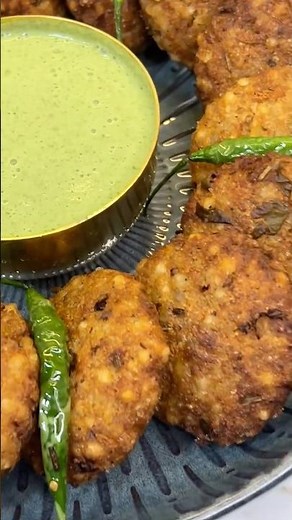 Navratri Special: Sabudana Vada recipe | Crispy & Delicious 🌸✨