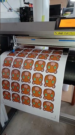 Die cutting stickers with Graphtech Ce6000