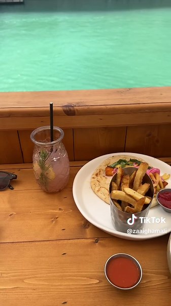 Discover the Hidden Gems of Chicago's Food Scene