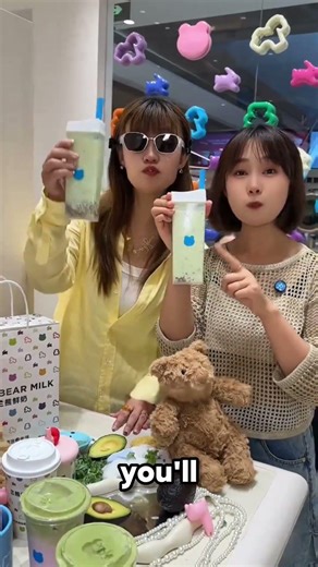 The bubble tea shop gave a huge stack of napkins