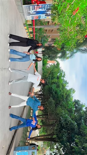 ꪖƙꪖకꫝ on Instagram: "Dance 😅❤️‍🔥 . . . . . #dance #dancesteps #trendingréels #trendingnow #trend #trendy #virals #viralrëëls #viralmore #explore #fyp #trending #explorepage #viral #instagram #viralvideos #trendingreels #steps #dancesteps #friends #friendsdance #funny"