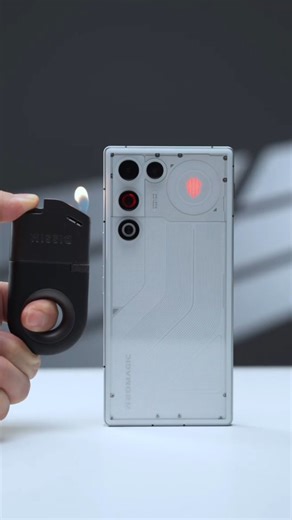 Tech | Gadget | unbox | Review on Instagram: "Unboxing the first true full-screen gaming phone of 2026 #RedMagic11air"