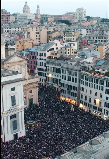 ‼️ 20.000 people in the streets in Genova 🤯😳 | street