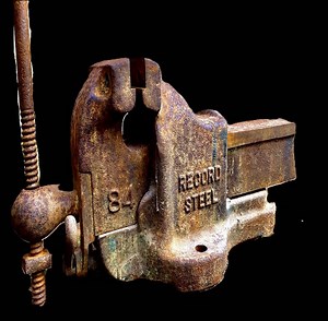 94K views · 1.9K reactions | Rusty Relic Restored! Vintage Record 84 Vise Transformation | Pretty Restoration | Facebook