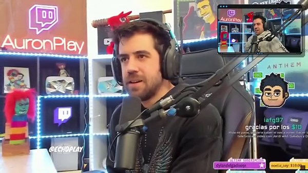 Auron reacciona a Auronplay