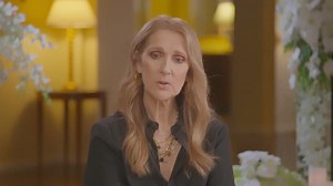 🇫🇷✨ Découvrez cette interview de Céline Dion pour son nouveau documentaire ! 🎤💫 Dans cette vidéo, elle adresse un message spécial à ses fans et parle de son nouveau projet : un show pour lequel elle s'est probablement le plus investie dans toute sa carrière ! Ne manquez pas ça ! 🔥🎶 #CélineDion #InterviewExclusive #NouveauDocumentaire #FansDeCéline #ProjetÀVenir --- 🇫🇷✨ Discover this interview with Céline Dion for her new documentary! 🎤💫 In this video, she shares a special message for h