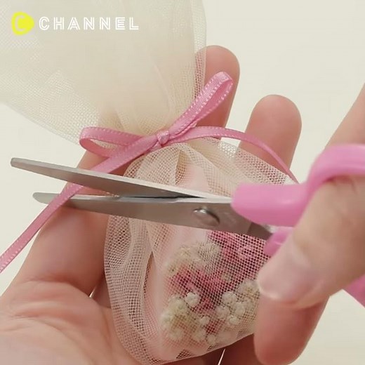 Cute Dress-Shaped Sachet 香りをまとったドレスの魔法♡ハンドメイドサシェの作り方