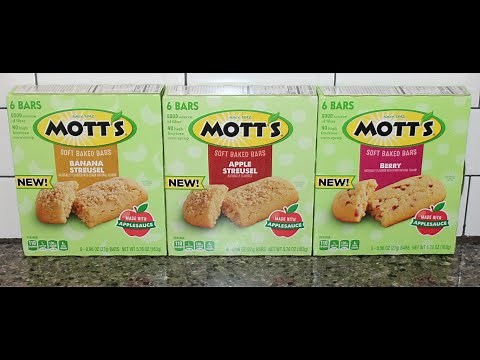 Mott’s Soft Baked Bars: Banana Streusel, Apple Streusel & Berry Review