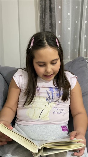 Reading time #sofiabrindas #matilda #reading #books