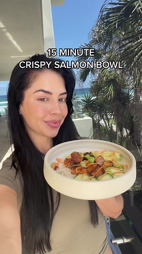 15 Minute Crispy Salmon Bowl Recipe